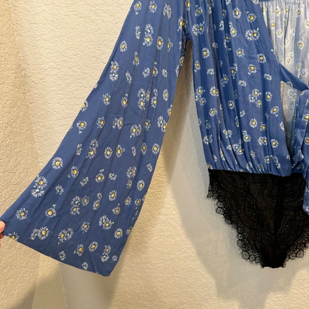 Free People Blue Floral Tie-Front Bodysuit - Picture 4 of 8